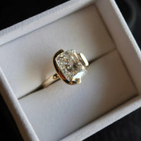 FLOAT™️ - Cushion Modified Brilliant Cut - Diamond Ring