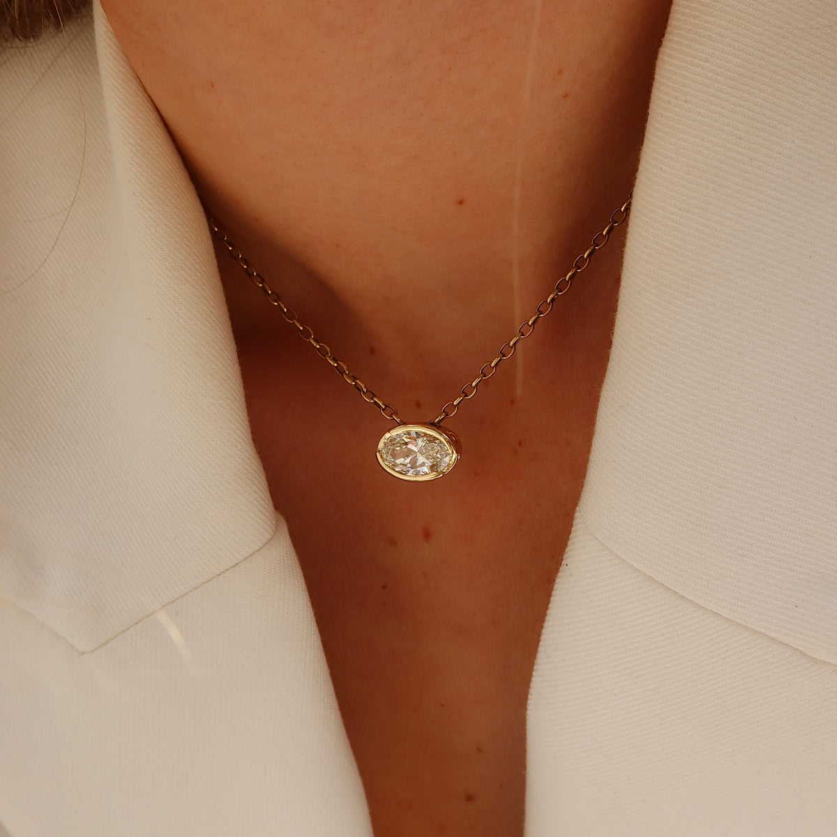 FLOAT™️ - Oval Cut - Diamond Necklace