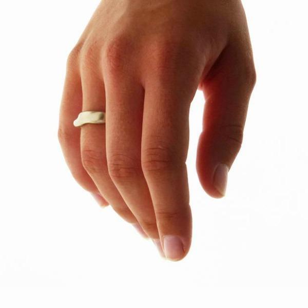 Living Ring - 9ct Solid Gold | Made To Order