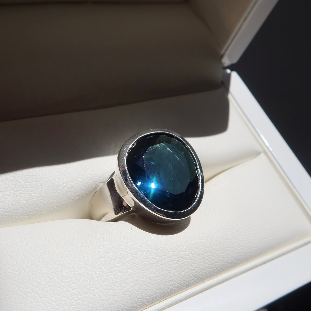 ONE-OFF | Blue Evolution Ring - Size O