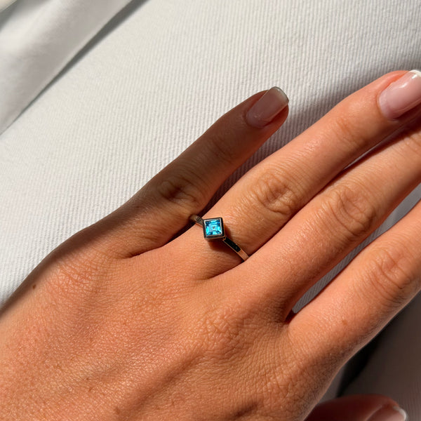 ONE-OFF | Thin-band Square Ring - Size O - Blue Zircon