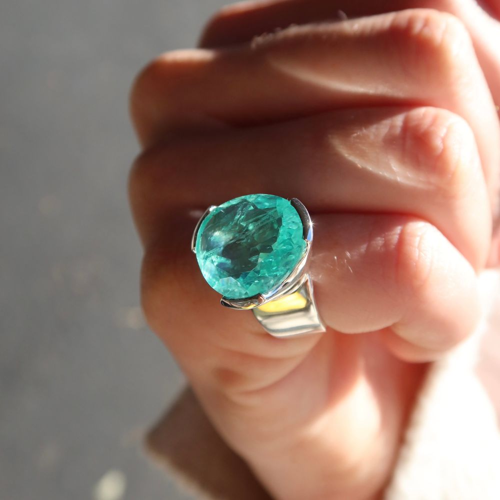 Original Tri-Cut Gemstone Ring - Sterling Silver / Paraiba Nano Quartz