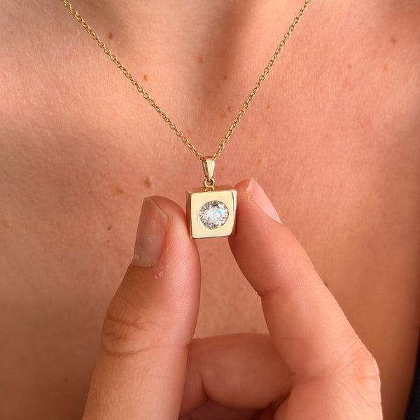 SAMPLE | Essence Pendant | Square