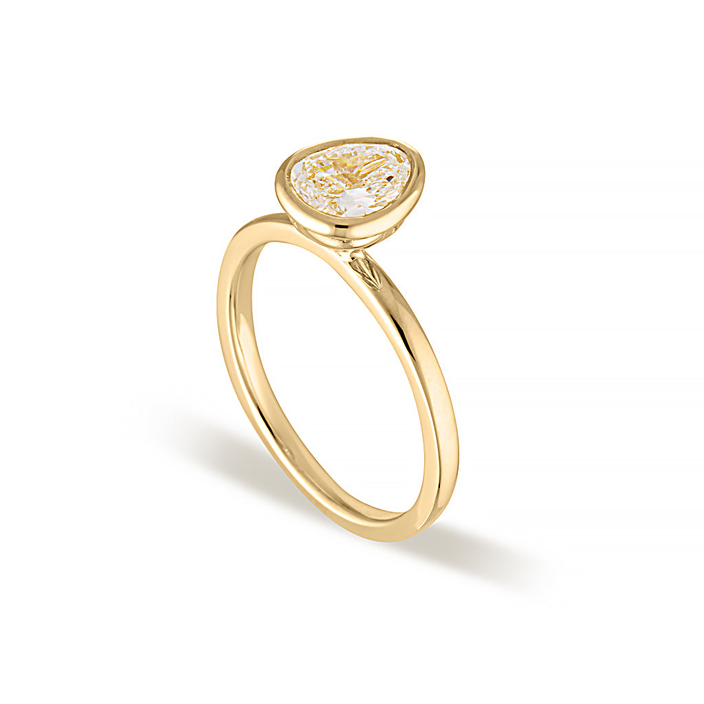 SAMPLE | Tri-Cut Diamond Ring 1 carat - Yellow Gold