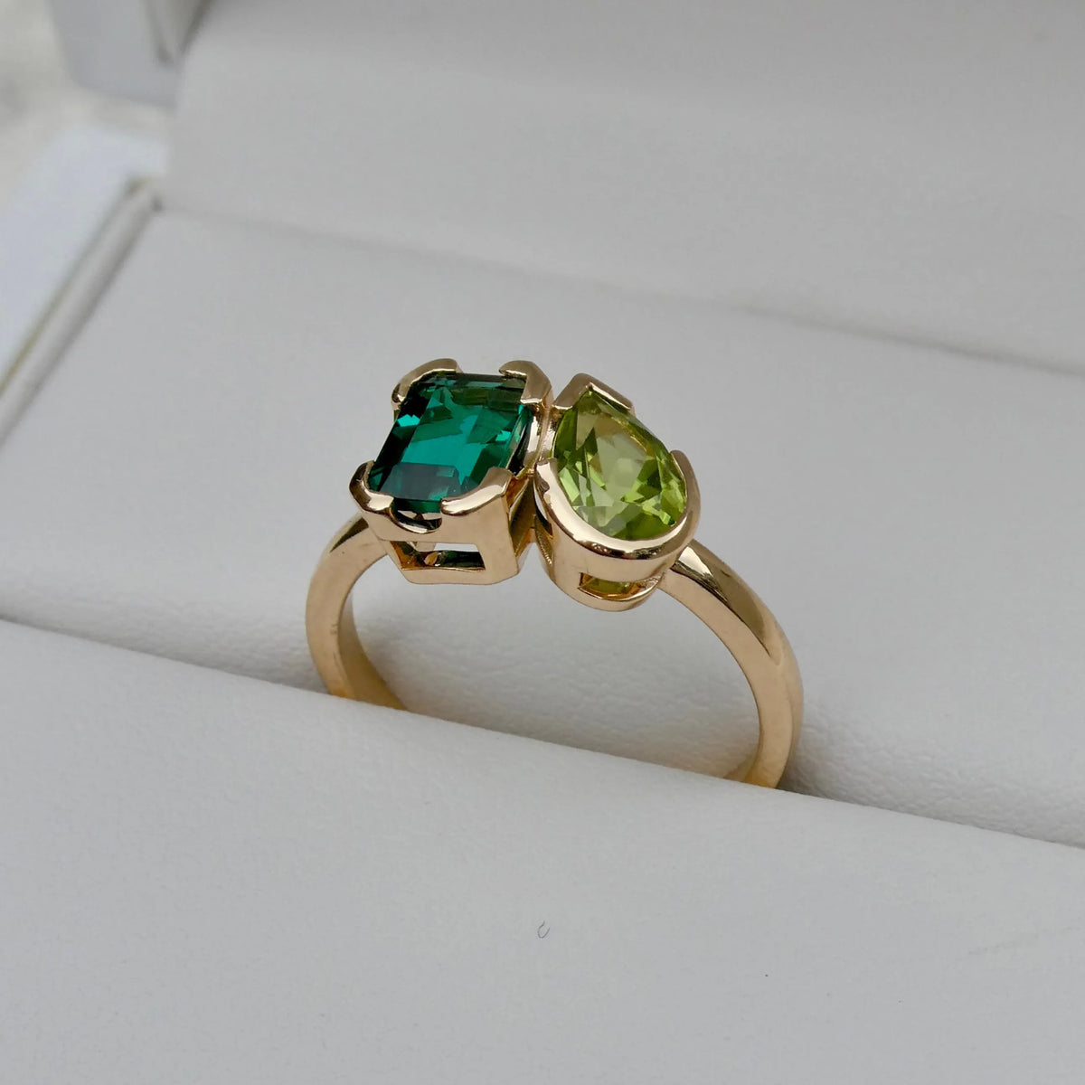 Sydney & Online Bespoke Appointment