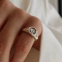 The Classic Signet Ring - Sterling Silver