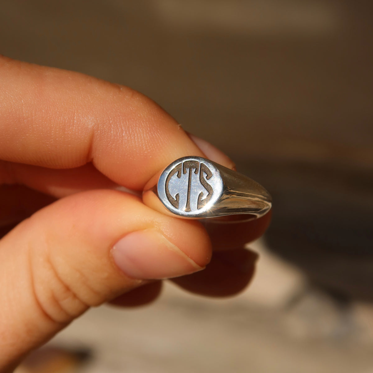 The Classic Signet Ring - Sterling Silver