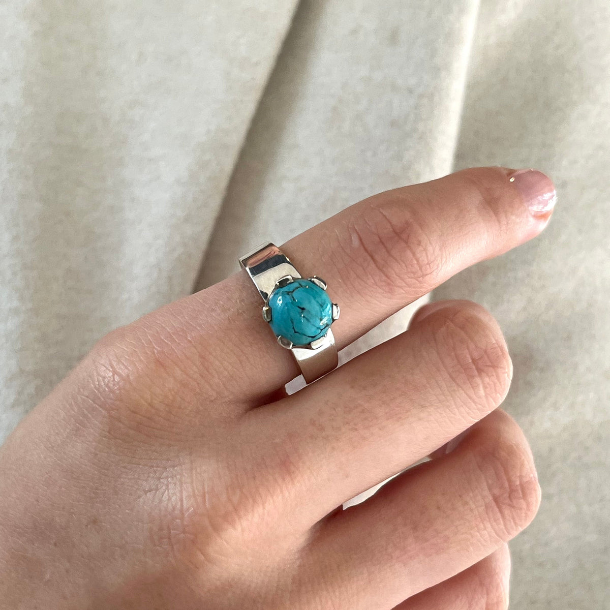 The Crown Ring - Turquoise