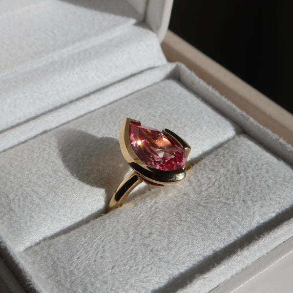 The FLOAT Pear-Cut Ring | 9ct Yellow Gold - Rosie Corundum | Size Q