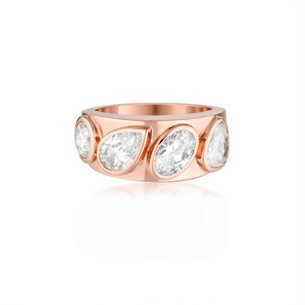 The Keystone Diamond Ring - Rose Gold