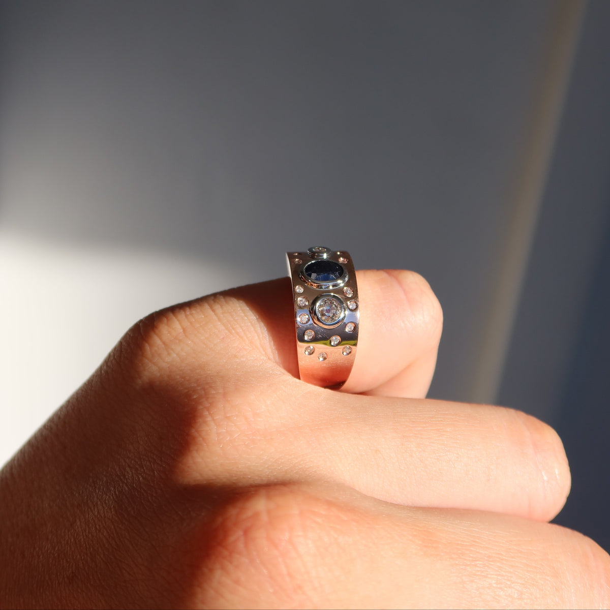 The Keystone Heirloom Ring | Create With Your Stones