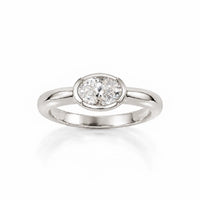 The Pinky Promise Oval Ring - White Gold