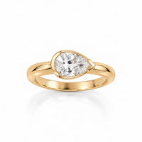 The Pinky Promise Pear Ring - Yellow Gold
