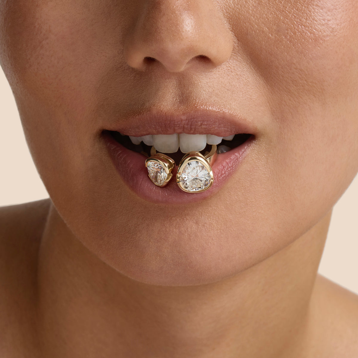 The Tri- Cut Diamond Duet Ring - Yellow Gold