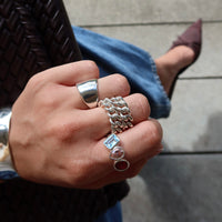 The Unchained Ring